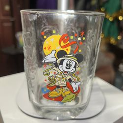 Lot Of 2 Vintage McDonalds Disney Glasses 