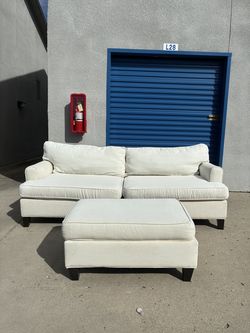 Living Spaces couch with ottoman 🛻Delivery Available🛻