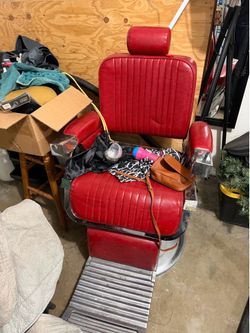 Barber chair