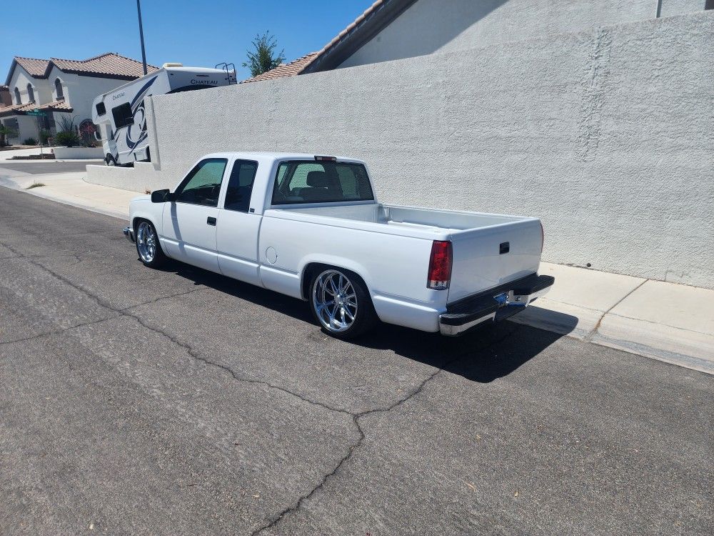 1996 GMC Sierra for Sale in Las Vegas, NV - OfferUp