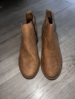 Women Brown Suede Booties