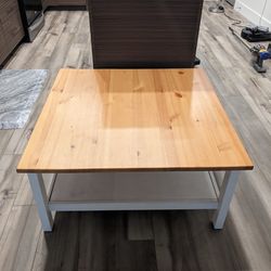 HEMNES
IKEA Coffee table, white stain/light brown