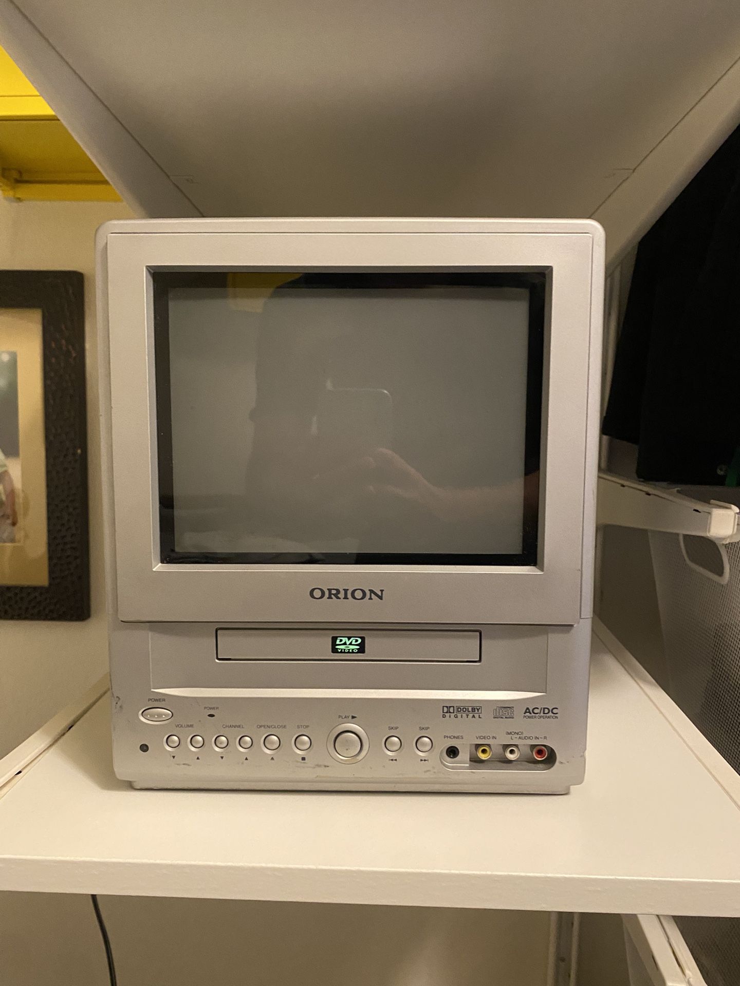 Orion CRT tv DVD Player