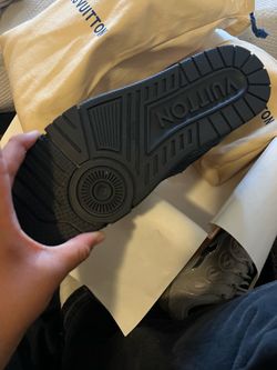 Lv skates brand new