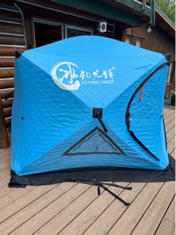 VISUTI Portable Ice Fishing Water-Repellent Wind-Resistant 4-5 Person Portable Ice Fishing Tent