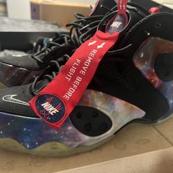 Nike Zoom Rookie Galaxy Sz 12.5