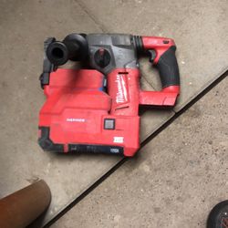Milwaukee M18 Fuel Brushless Rotary Hanmer Drill 2712-20 + Hammer Vac