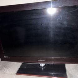 36 Inch Samsung TV