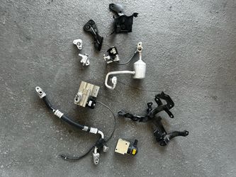 2022 Toyota Prius Prime OEM Parts READ DESCRIPTION 👇