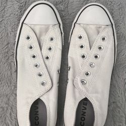 Women’s 8.5 Converse