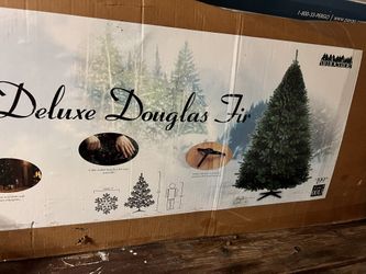 9 Ft Unlit Christmas Tree