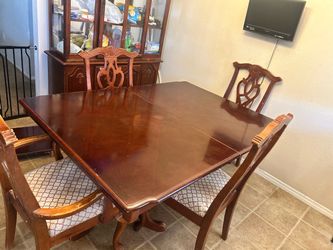 Wood Dining Table with 5 Chairs