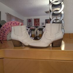 Sam Edelman Size 5 Boots 