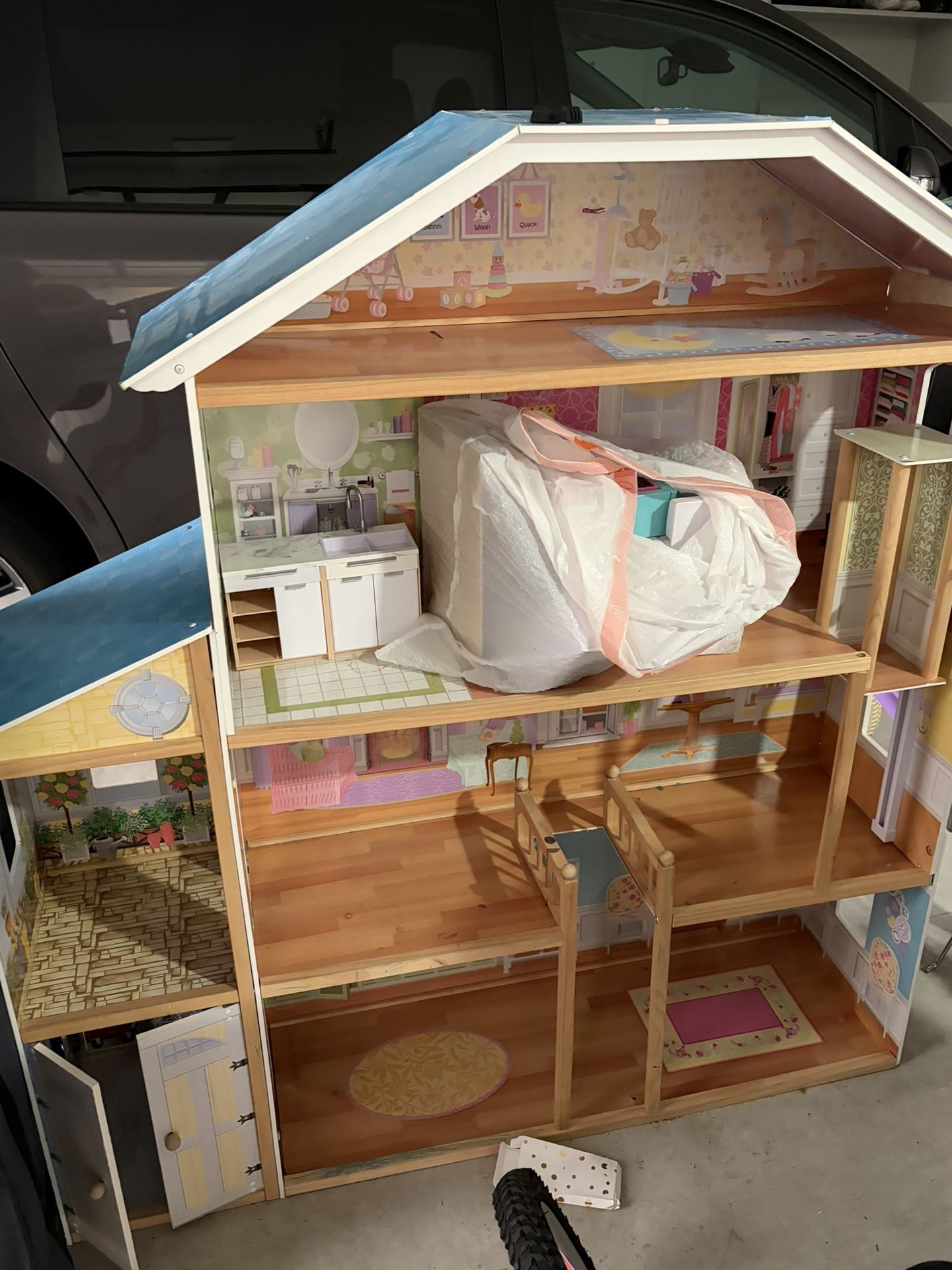 KidKraft Doll House 