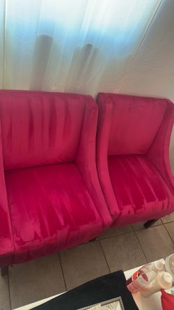 1 or 2 Pink chairs