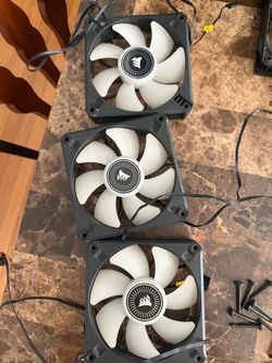 3x Corsair ml120 rgb elite fans