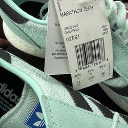 Tiffiny blue Adidas size 11 new women’s size 12.5