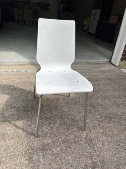 Modern white dining chair