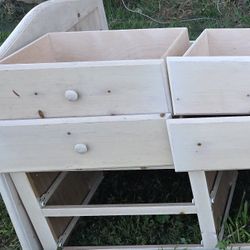 Twin Size Knotty Pine Storage Bed and Serta matress 