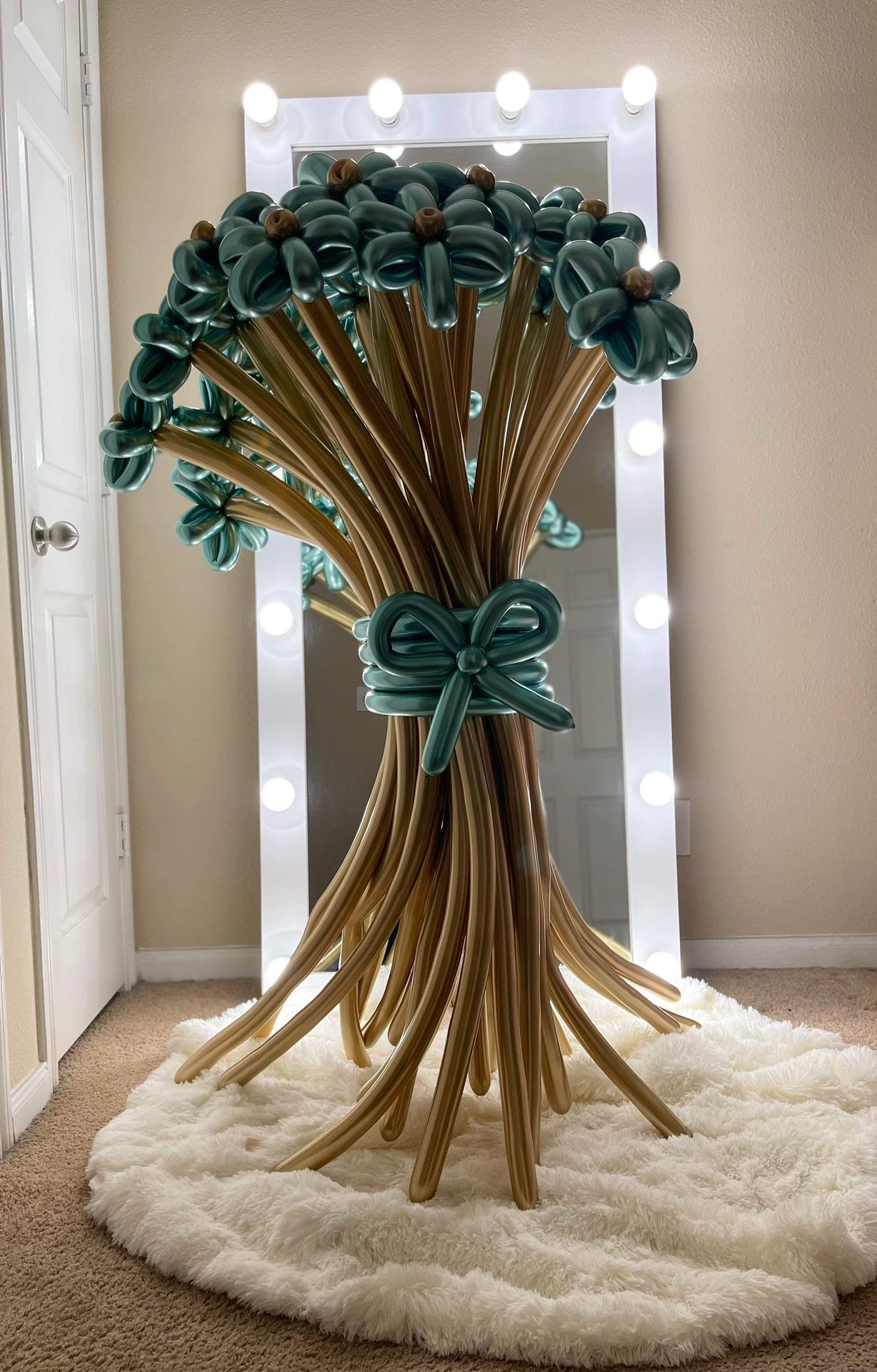 π Balloon Bouquet π