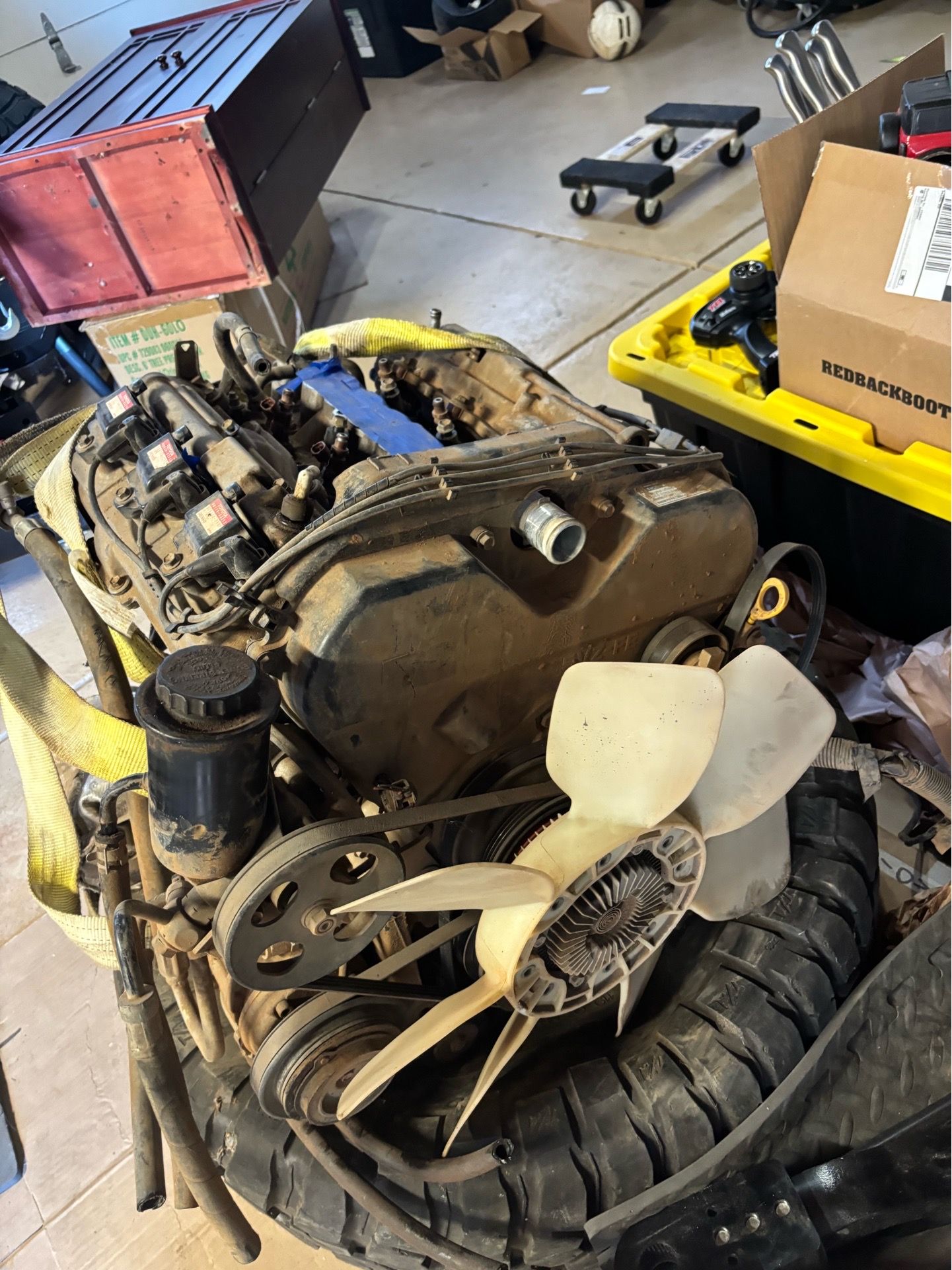 3.4 liter v6 Toyota engine