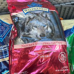 Blue Buffalo Dog Food 