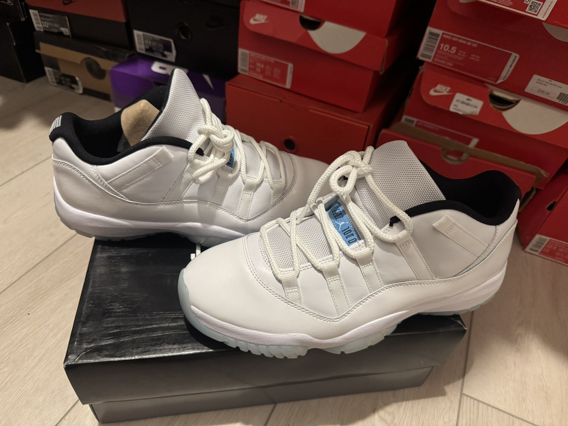 Air Jordan 11 Legend Blue Low Size 11