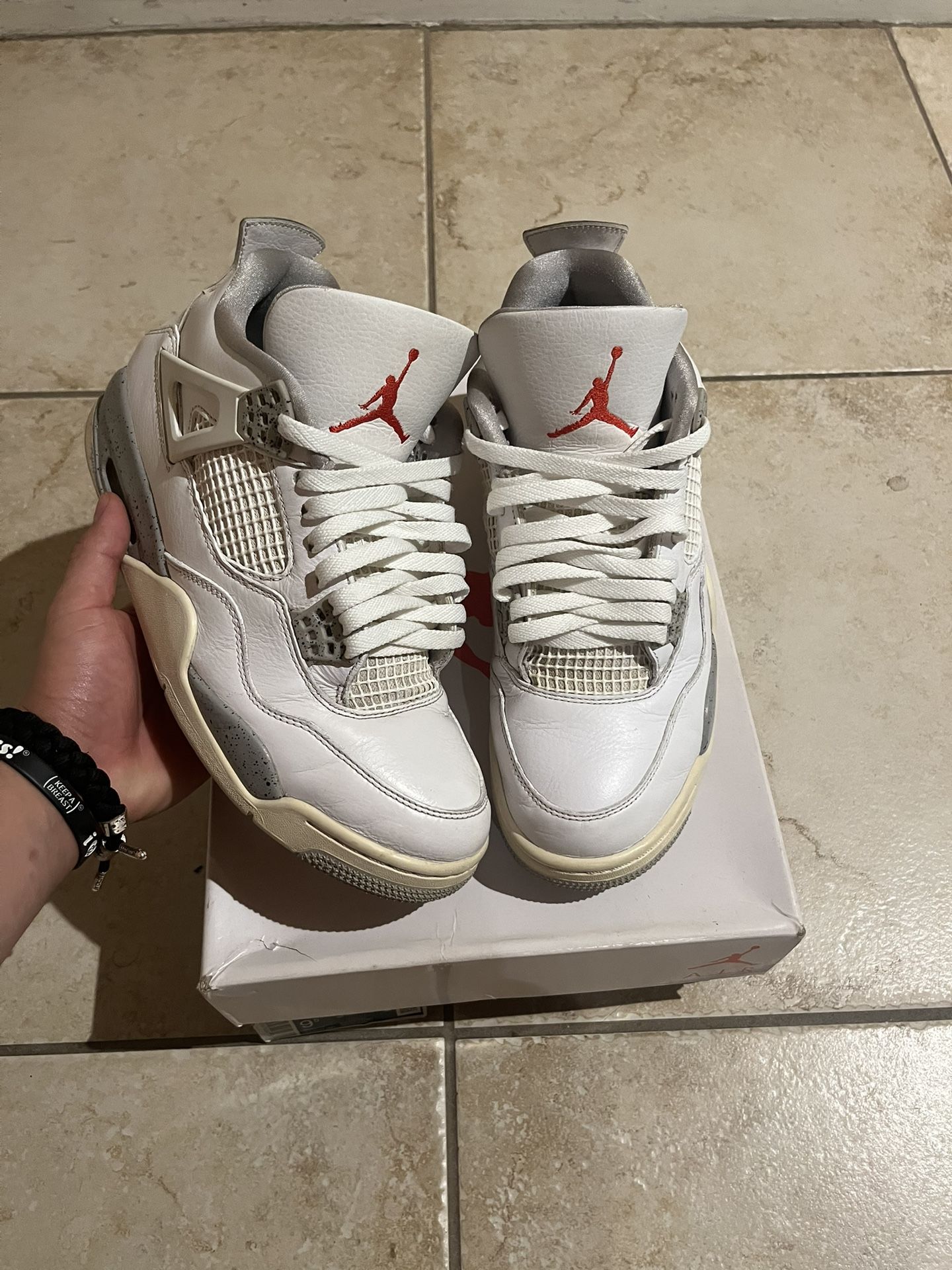 Jordan 4 White Oreo