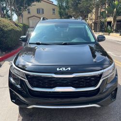 2023 KIA Seltos