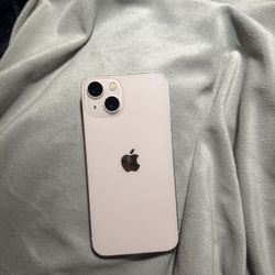 Apple iPhone 13 Pink