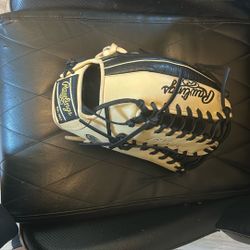 Baseball Glove Heart Of The Hide R2G