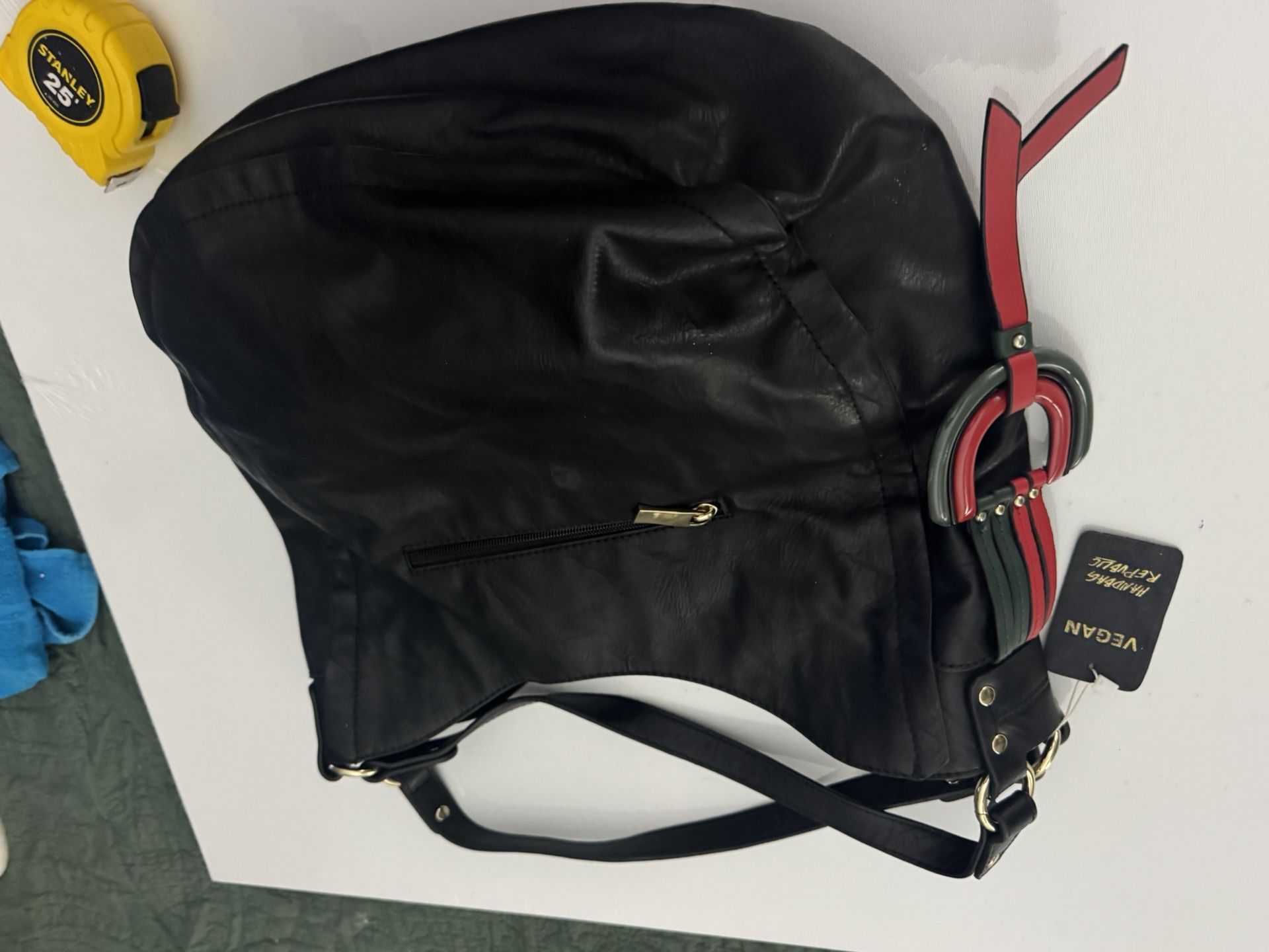 Women’s shoulder bag by handbag republican