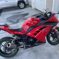 2016 Ninja Kawasaki 300cc