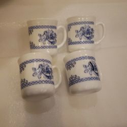 Vintage Arcopal France Honorine Coffee Mugs Blue Floral Roses Set of 4