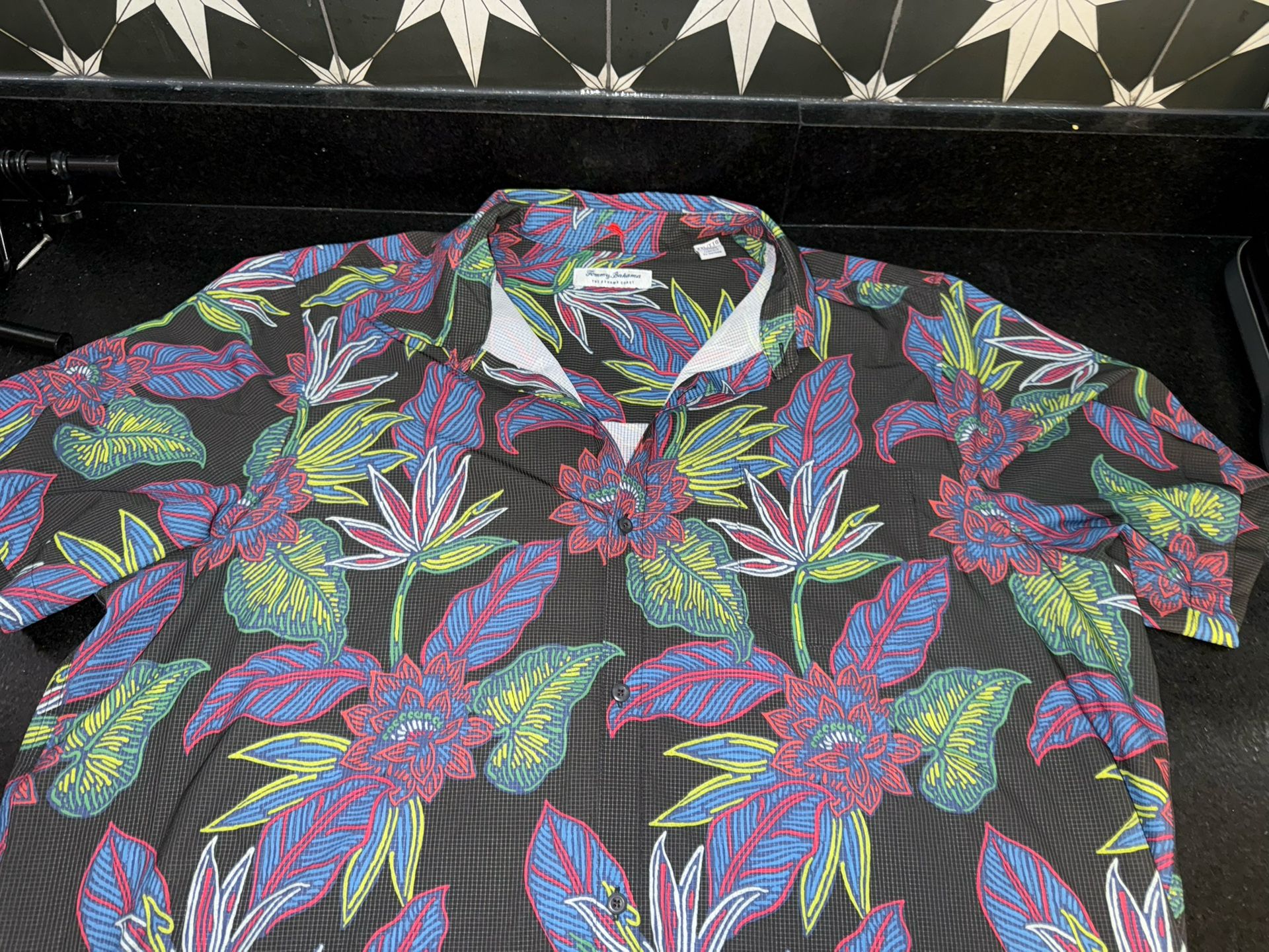 Tommy Bahama 2xl Casual Shirt