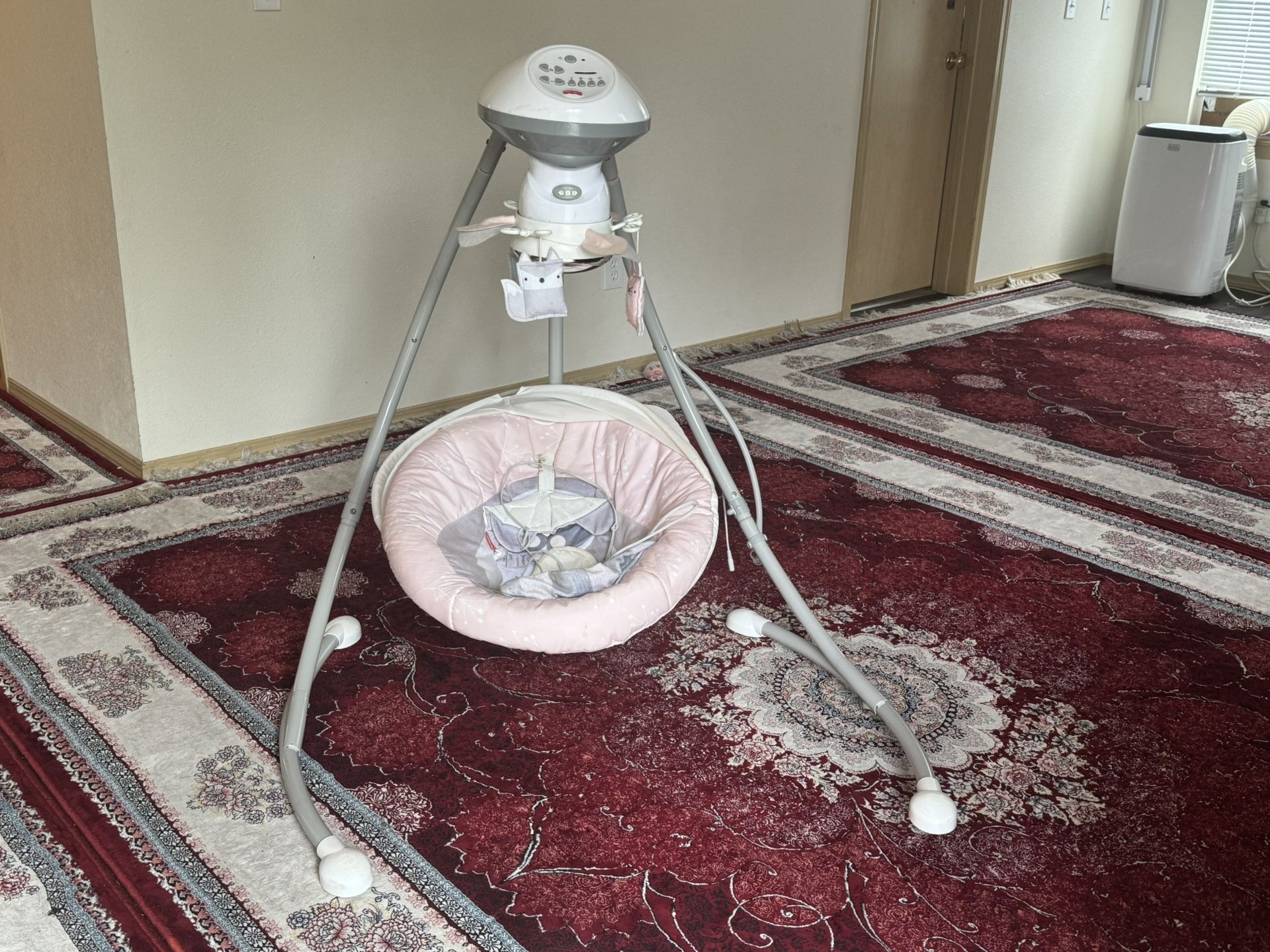 Serene Haven: The Ultimate Baby Swing