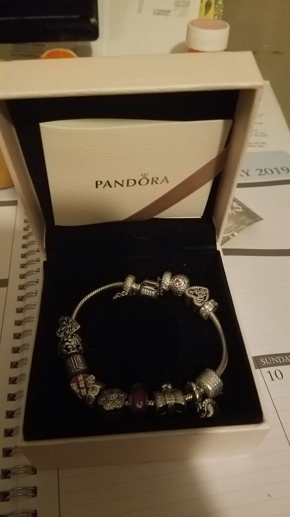 Pandora Valentine's bracelet