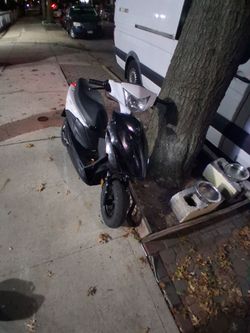 Gas Moped *need gone* will negotiate