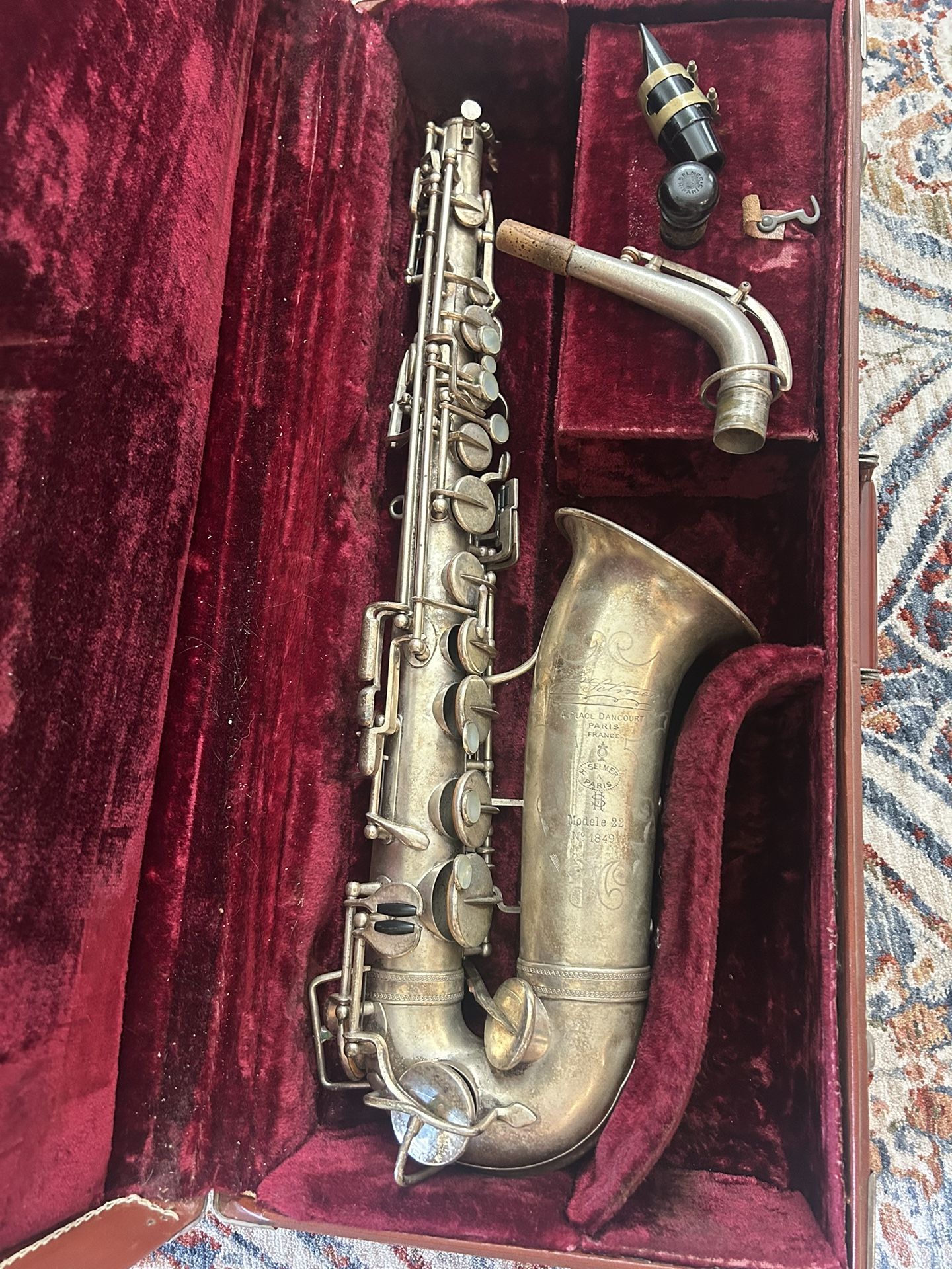 Selmer Paris Modele 22 alto saxophone #1(contact info removed)s Rare Find Vintage