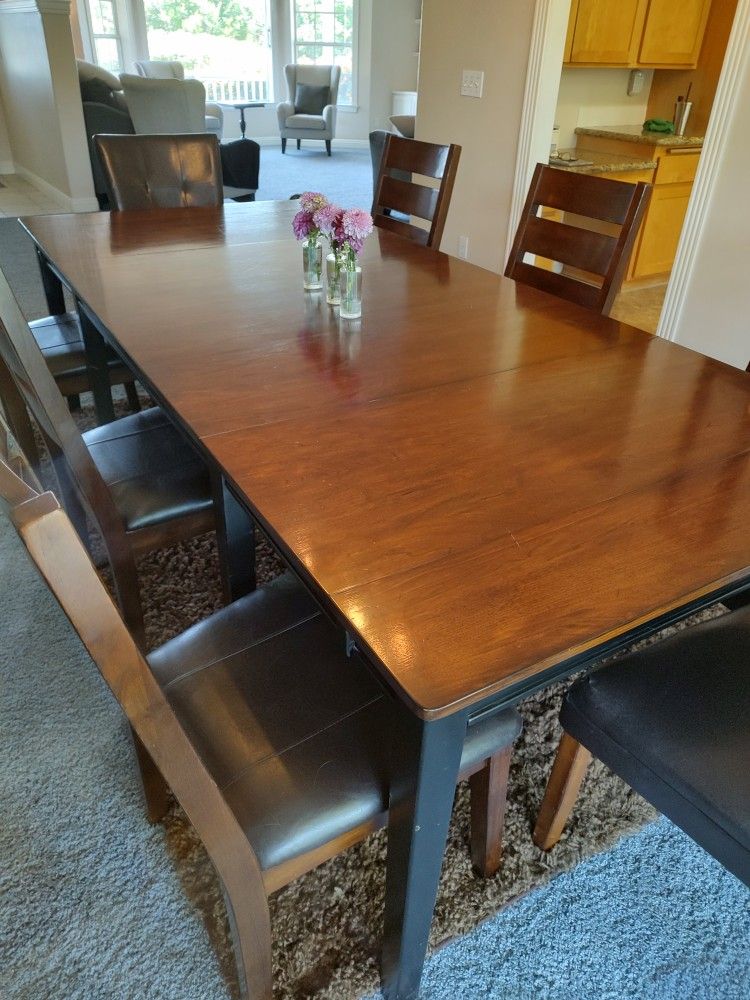 Dining Room Table And 8 Chairs