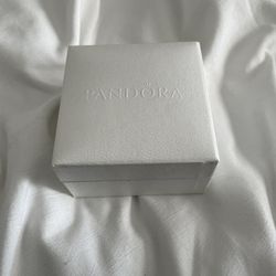 Pandora Ring Size 6