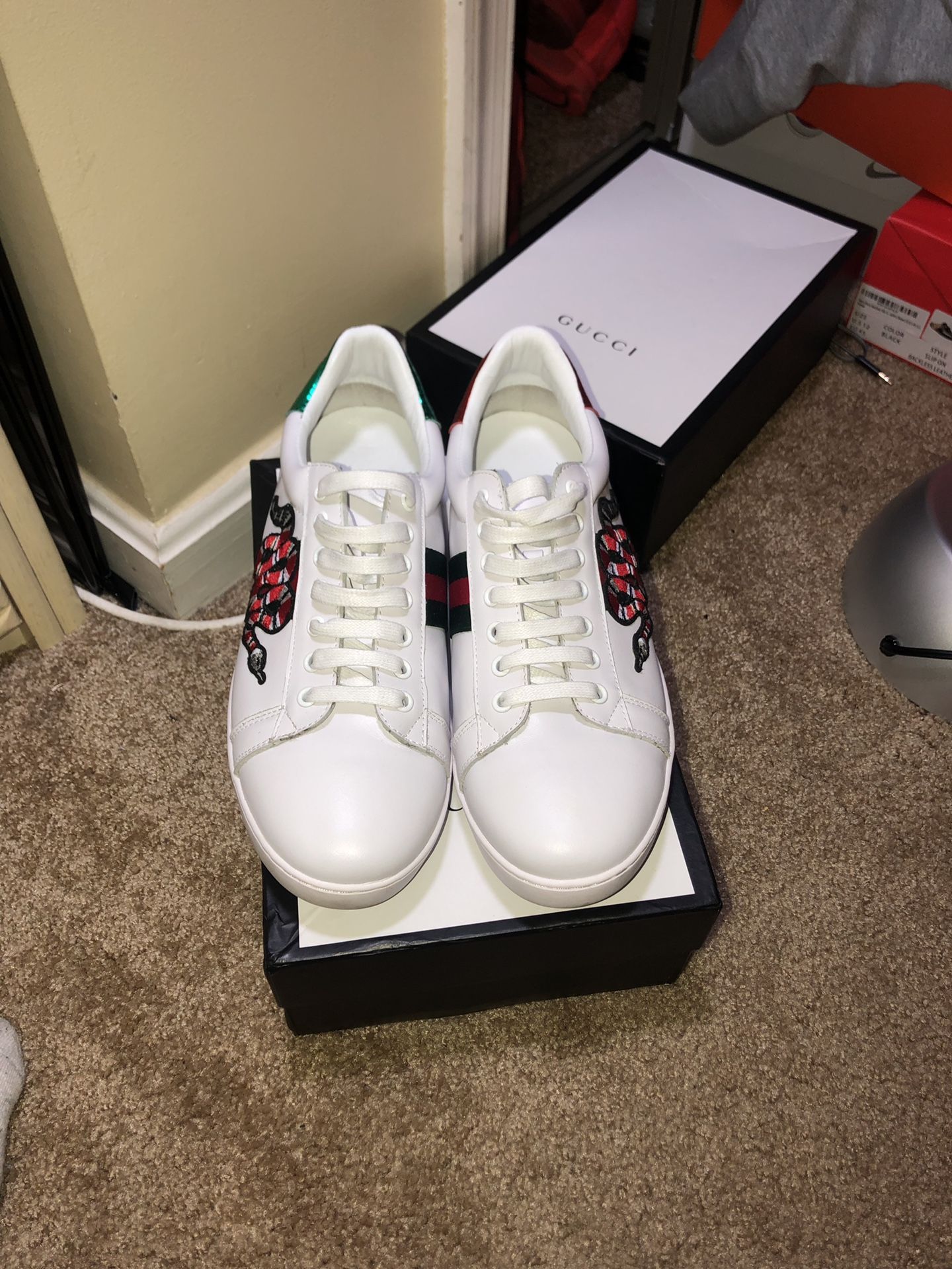 Gucci Ace men’s sneakers (SIZE 11.5)