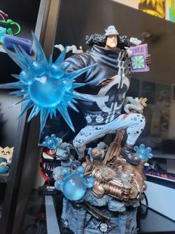 Bartholomew Kuma Statue