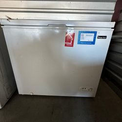 Magic Chef Deep Freezer