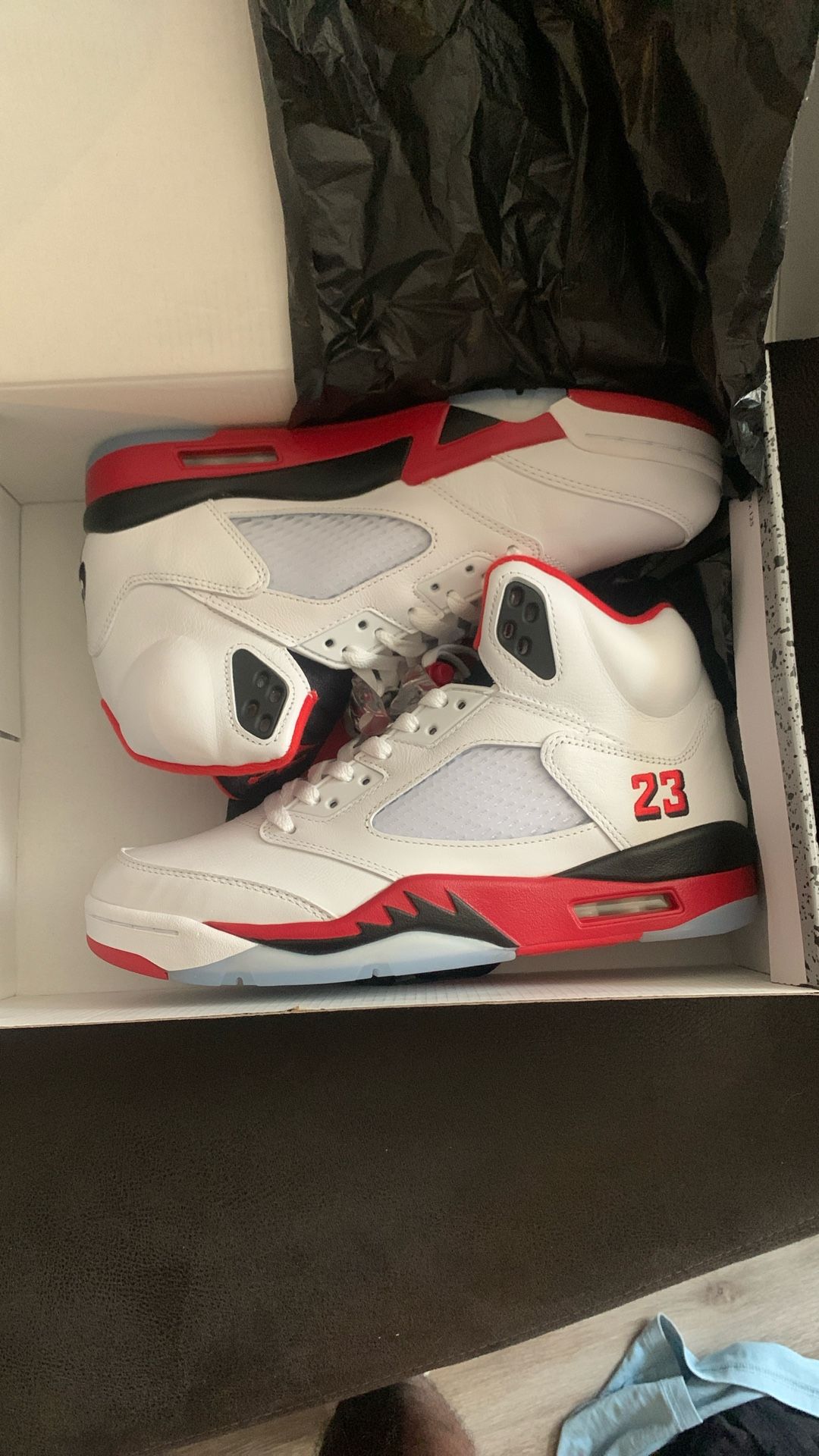 Air Jordan 5 Retro OG Fire Red/Black Tongue 