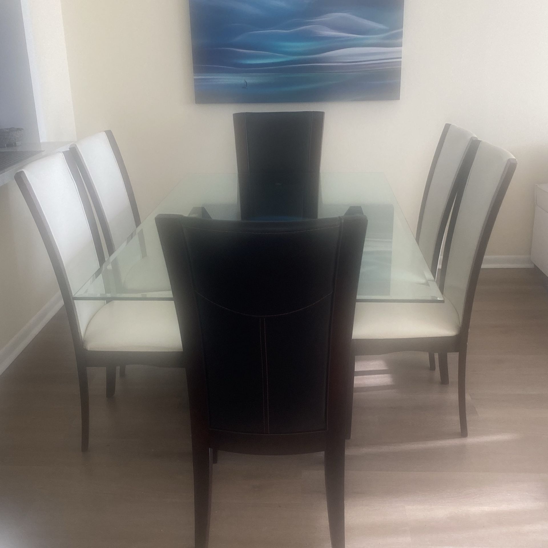 Dinning Table For Six