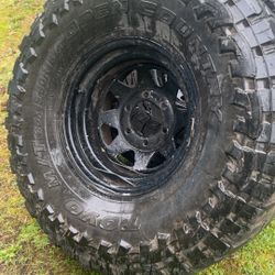 35x13.50r15 Toyo MT on 6x5.5 Wheels