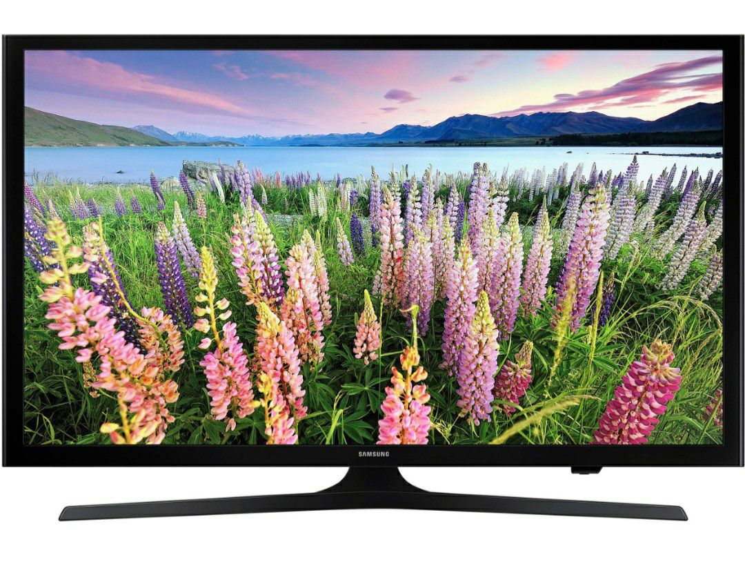 40 inch Samsung Smart Tv 1080p Like New!