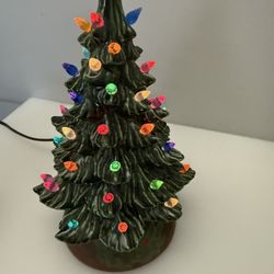 Vintage 10" CERAMIC LIGHTED CHRISTMAS TREE with BASE