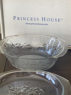 Princess House- Crystal 3 Qt. Casserole